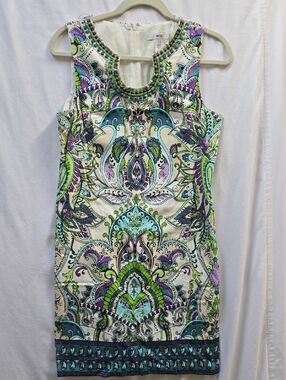 Wisp Sleeveless Beaded Neck Paisley Shift Dress in White and Green